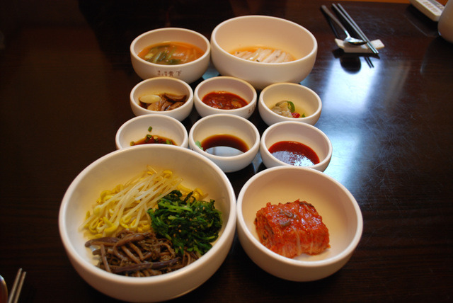 귀하한정식 이미지