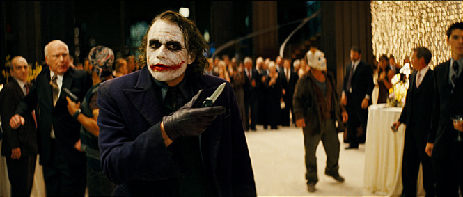 이동진 평론가가 히어로 영화 중 유일하게 별 5개를 줬던 영화.jpg | 인스티즈