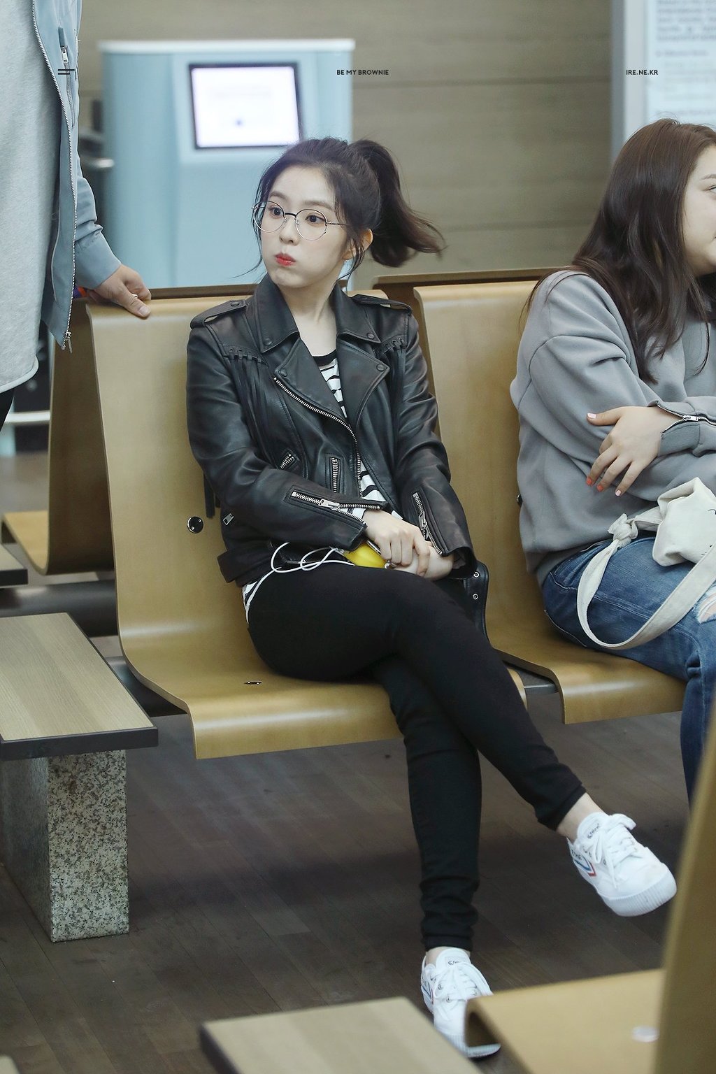 안경도 잘어울리는 아이린.jpg | 인스티즈