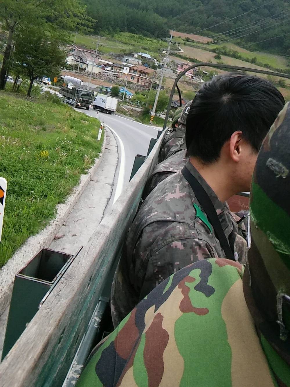 오늘자 주갤러 충격의 예비군 진지공사.jpg | 인스티즈