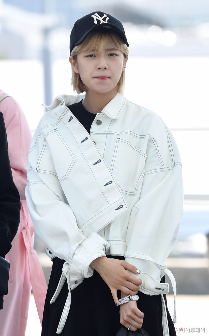 170427 또 어딘가로 출국하는 인처공항 트둥이들 | 인스티즈