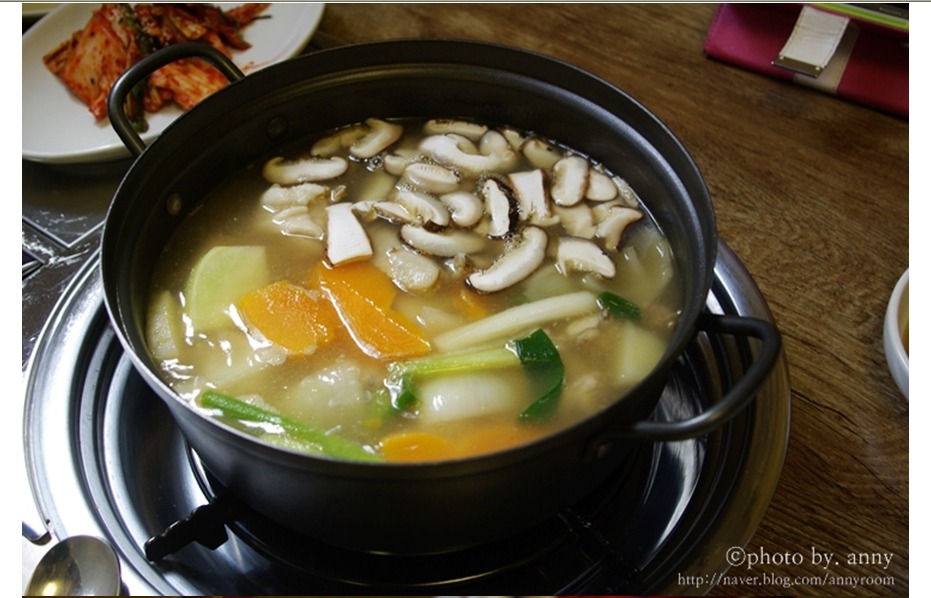 닭한마리칼국수 이미지