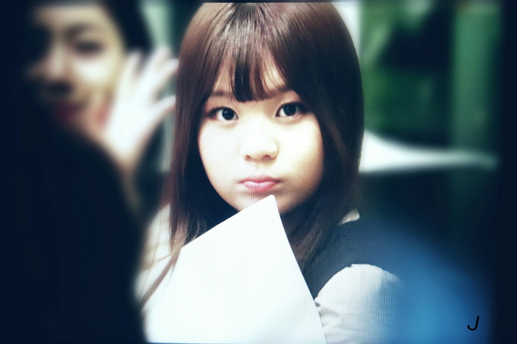 여자친구 귀염둥이막내 엄지.jpg | 인스티즈