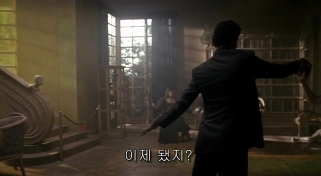 전 세계를 뒤흔든 공포! 공포영화 하면 떠오르는! 까진 아니었지만 꿀잼인【 하우스 오브 왁스 】02 | 인스티즈