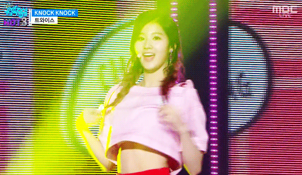 끼부리는 사나를 본 반응.gif | 인스티즈