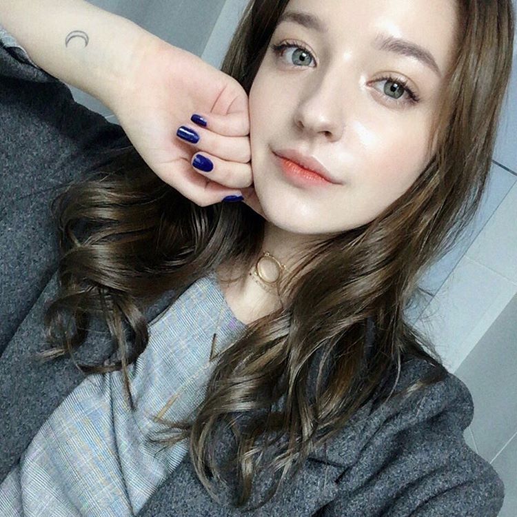 안젤리나 다닐로바.jpg | 인스티즈