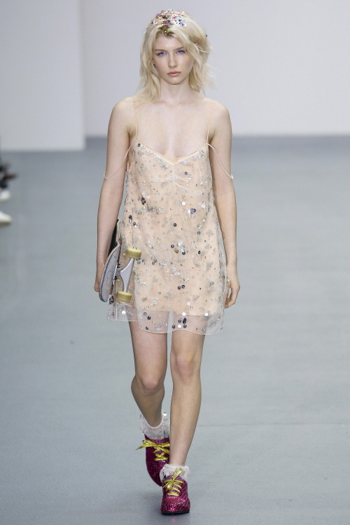 Ashish 아쉬쉬 2016 S/S RTW 컬렉션 | 인스티즈