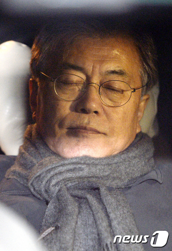 Re:2부. 안철수, 새정치연합 출범부터 창당까지... 이때 마지막까지 이 모든 상황을 지켜보던 한 남자 | 인스티즈