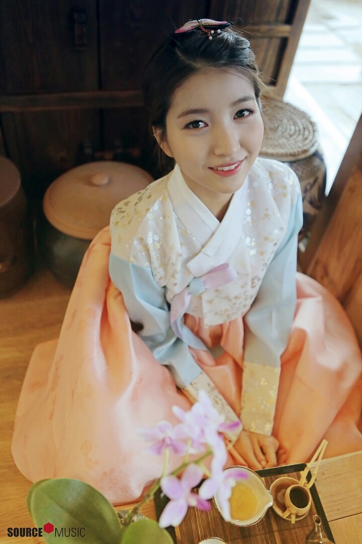 여자친구 설날 맞이 한복 짤 | 인스티즈
