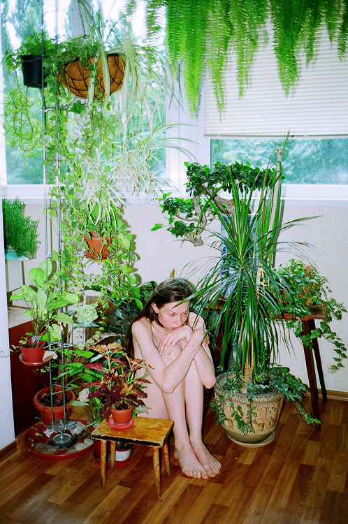 일렉트릭한 색채의 우크라이나 패션 사진작가 . jpg | 인스티즈