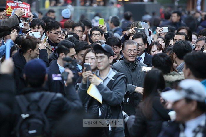오늘자 문재인.JPG | 인스티즈