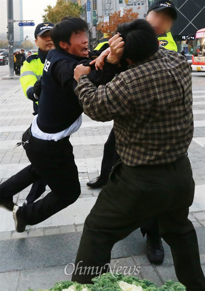 역사에 길이 남을 추악한 시위 jpg | 인스티즈