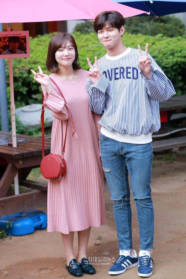 오늘자 레드벨벳 조이 | 인스티즈