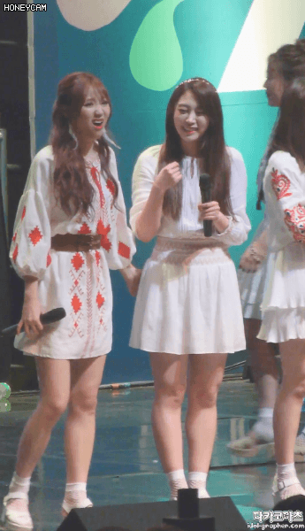 벌레가 무서운 러블리즈 지수.gif | 인스티즈