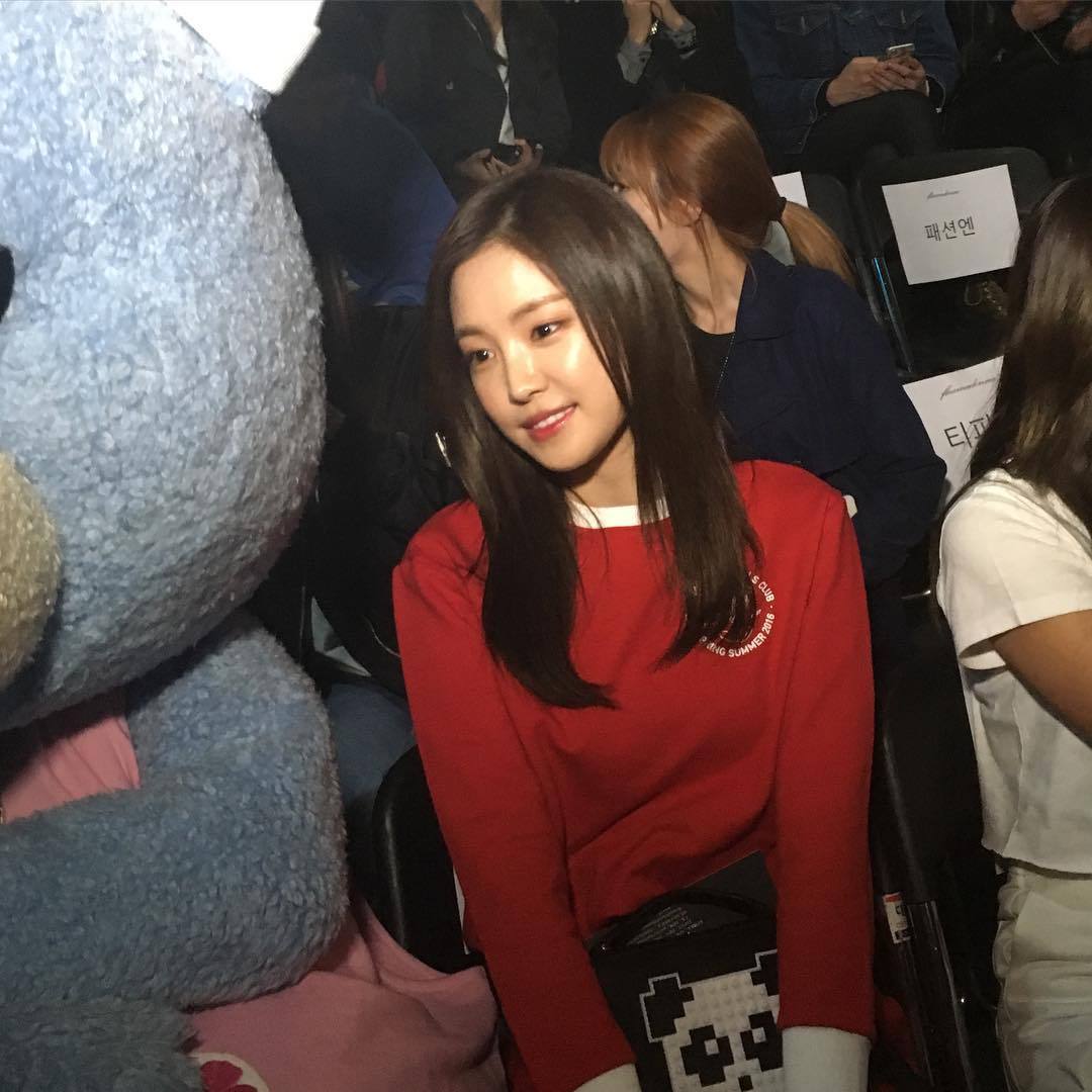 데뷰 이미지