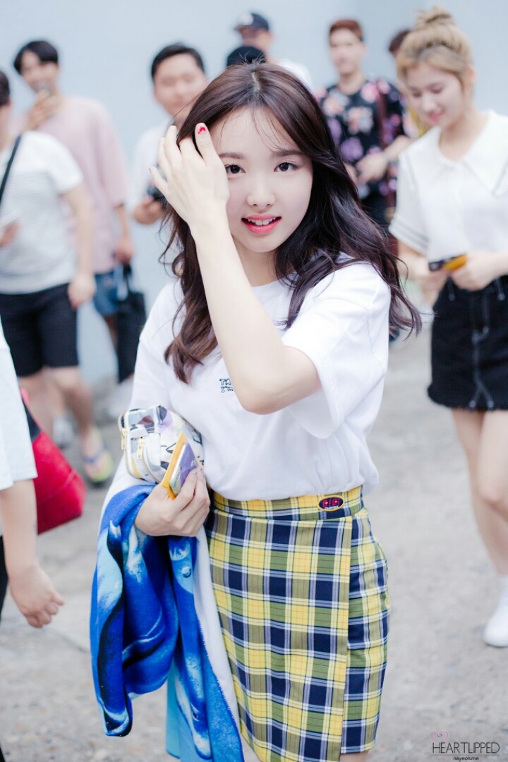 [트와이스] 여름날의 청량한나연이 | 인스티즈