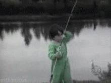 물고기가 무서운 아이.gif | 인스티즈