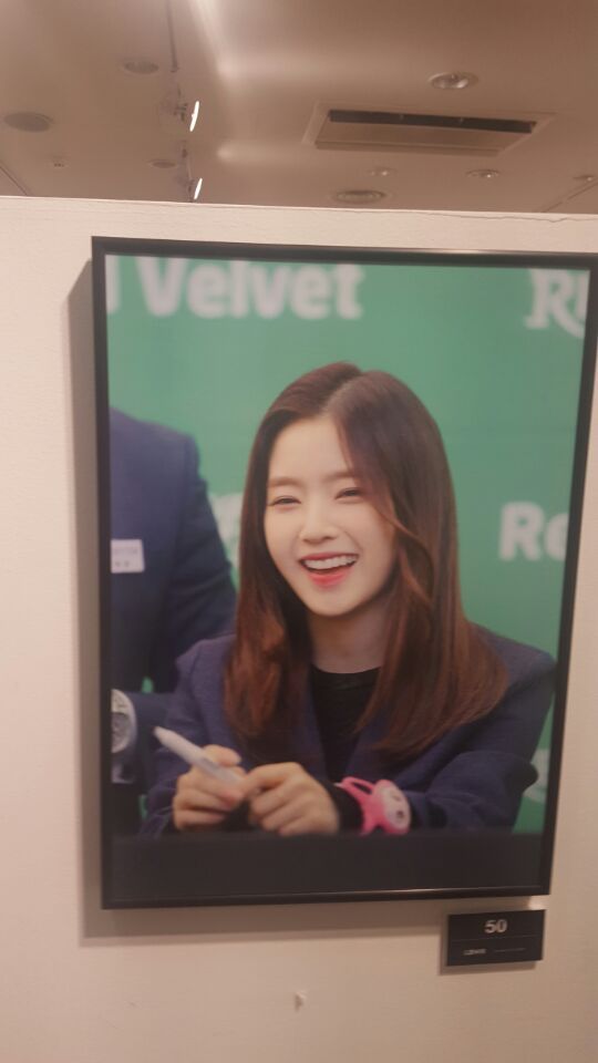 아이린 사진 전시회 추가 | 인스티즈