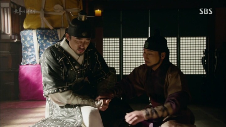 [육룡이나르샤] 이방원(유아인)×조영규(민성욱) 볼때마다 오열하는 장면들-스압주의 | 인스티즈