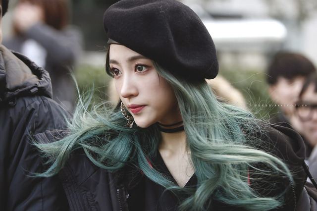 레전드 찍은 베레모 하니.jpg | 인스티즈