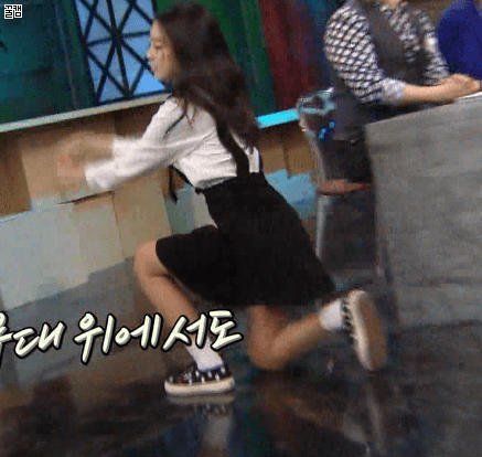 수민이 댄스 gif | 인스티즈