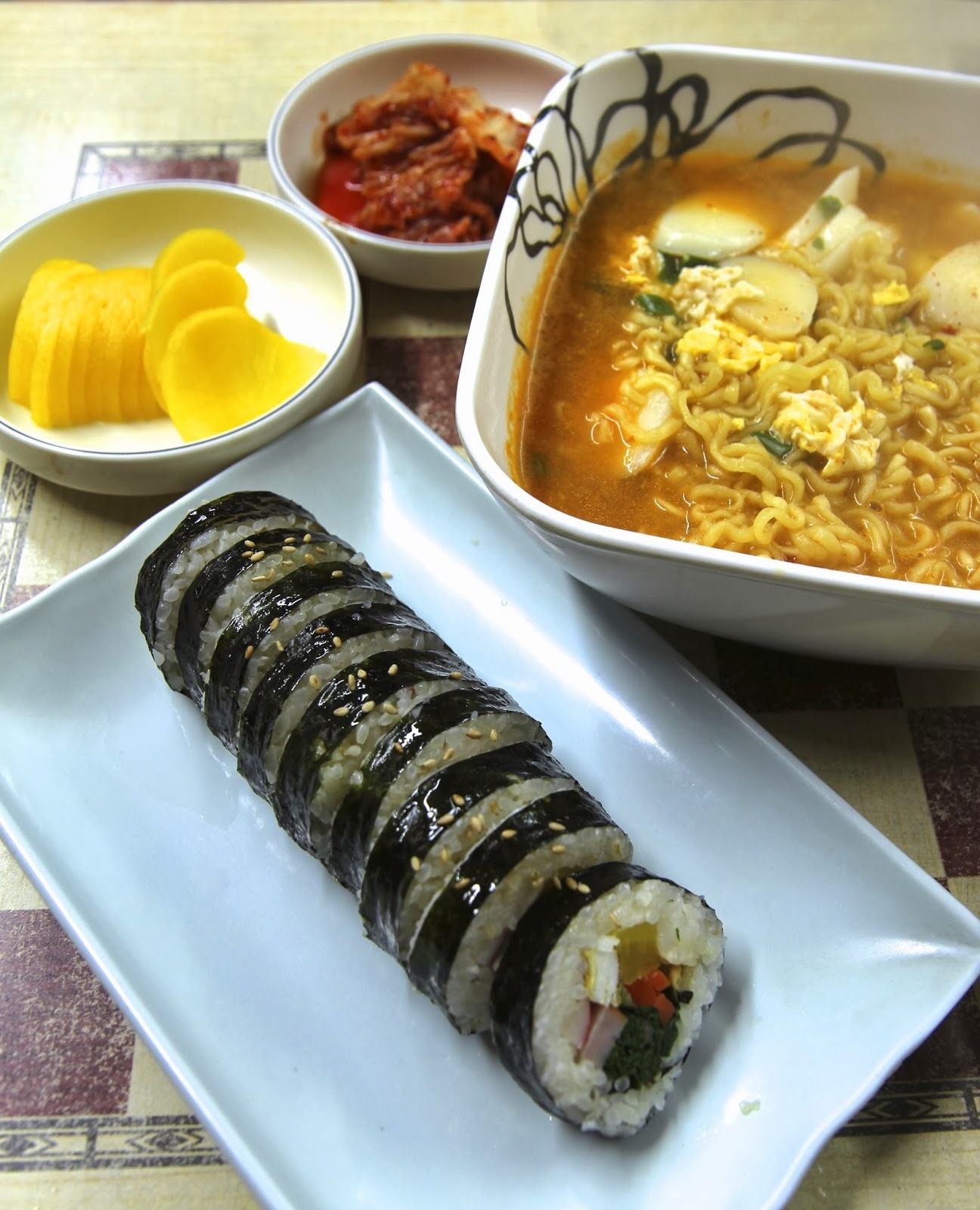 언제 먹어도 맛있는 김밥 | 인스티즈
