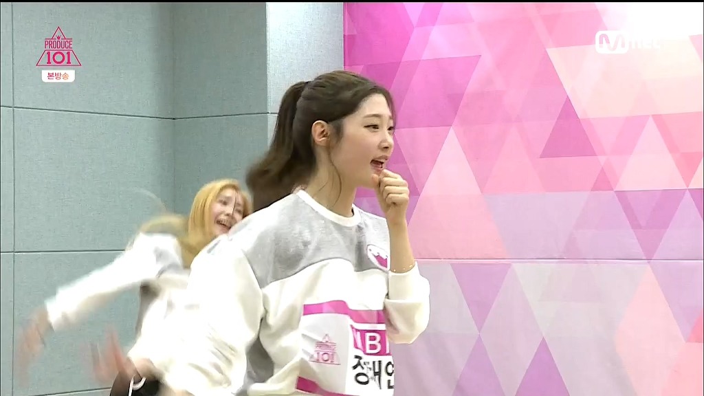 아이오아이 & 다이아 정채연 별명이 댕(멍)채연이 된 이유 | 인스티즈