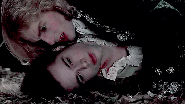 [뱀파이어와의인터뷰] 사실상 베드신.gif | 인스티즈