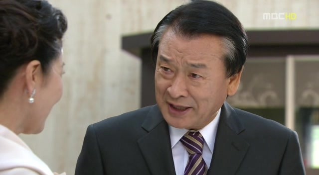 [지붕킥] 자옥 때문에 방귀 참는 순재 | 인스티즈