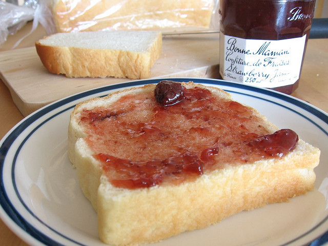 Jam on Bread.jpg | 인스티즈