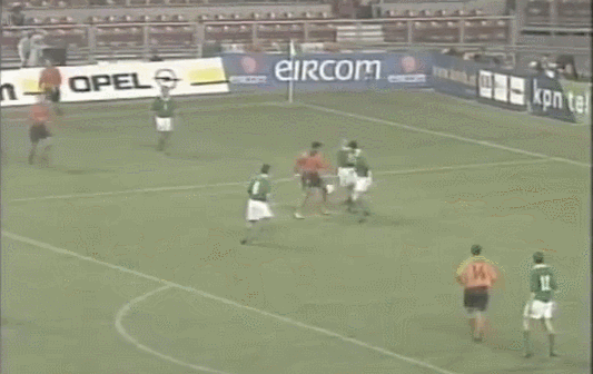 2002월드컵 예선 네덜란드 vs 아일랜드-1차전.gif | 인스티즈