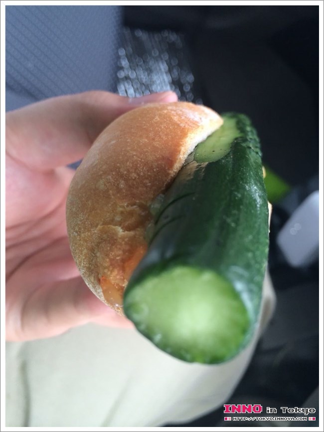 생긴건 뭣같이 생겼어도 짱맛이라는 핫도그.jpg | 인스티즈