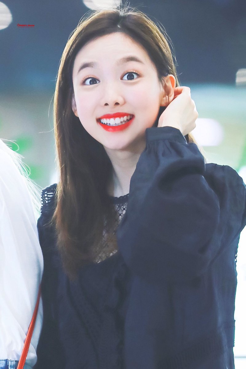 트와이스의 맏내 임나연.jpgif | 인스티즈