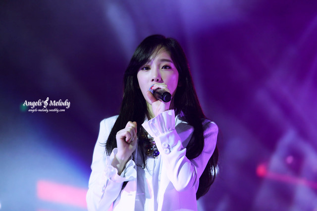 팬들 사이에서도 흑발파 금발파 반반으로 갈리는 태연.jpg | 인스티즈