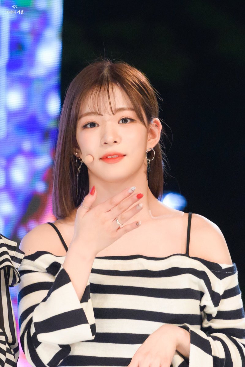 프로미스나인 이채영.jpgif | 인스티즈