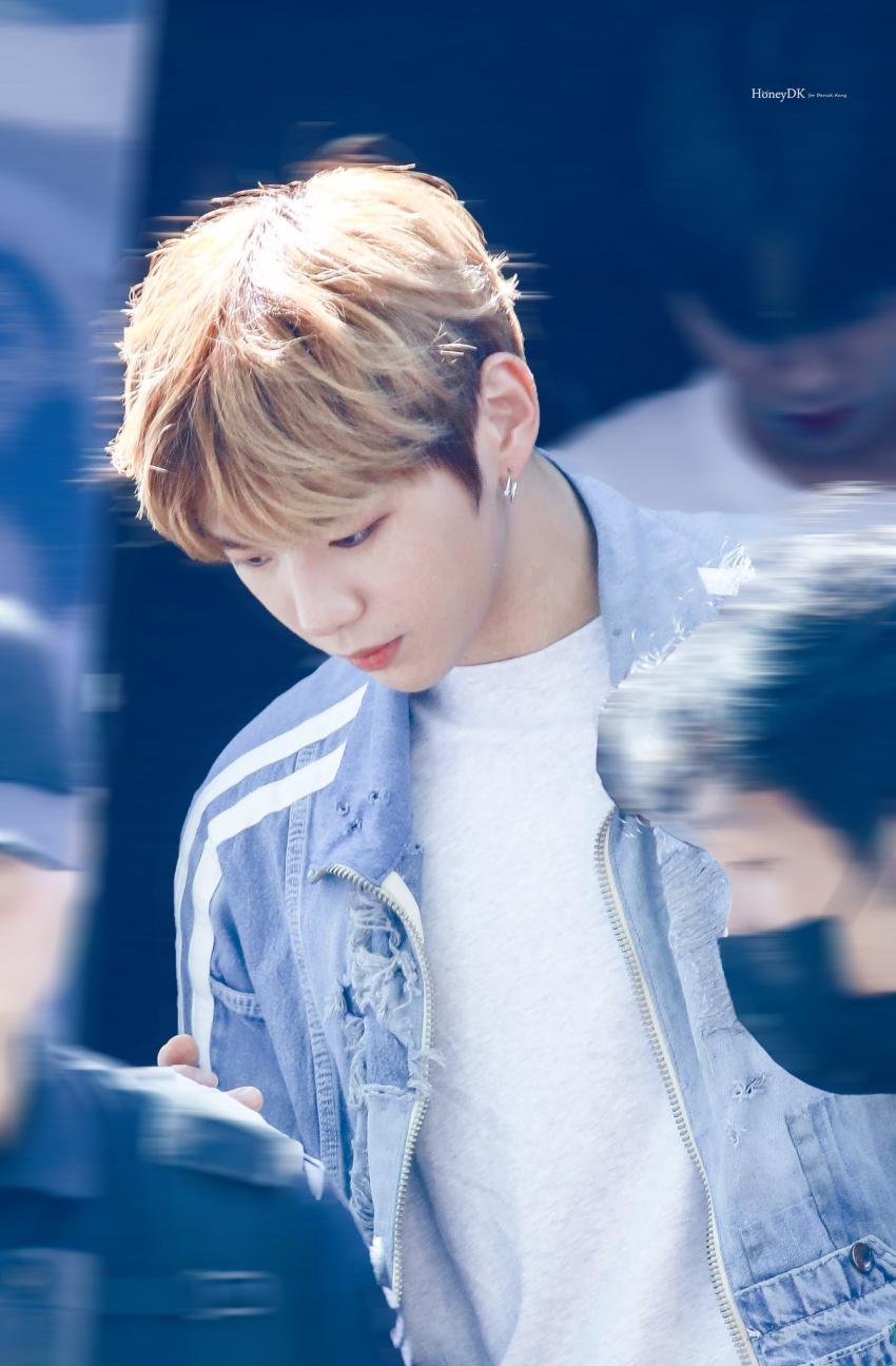 최근 강다니엘 스타일.jpg | 인스티즈