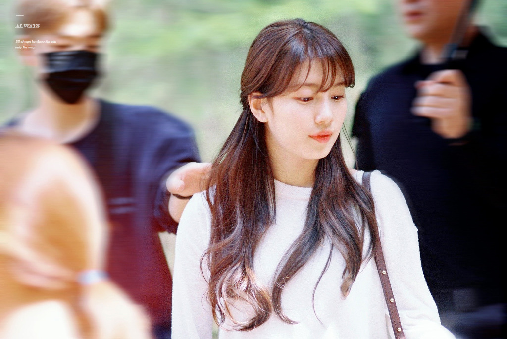 진짜 어쩜이렇게 이쁠까 싶은 수지.jpgif | 인스티즈