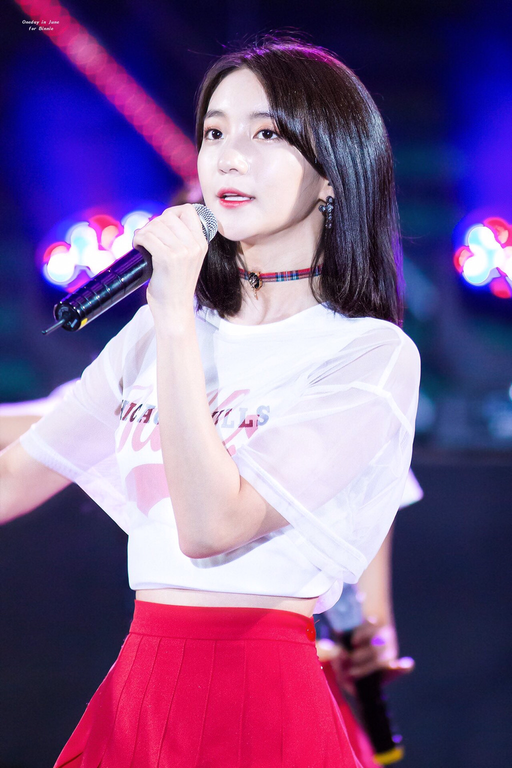 [오마이걸] 선선한 바람이 불어와서 비니 | 인스티즈