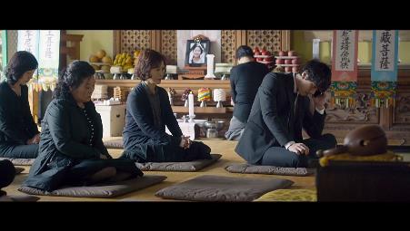 나에게만 그녀가 보이기 시작했다. 천우희 김남길 주연 ＜영화 어느날＞ 01 | 인스티즈
