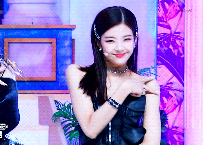 오늘자 엠카운트다운 1위 ITZY 있지 | 인스티즈