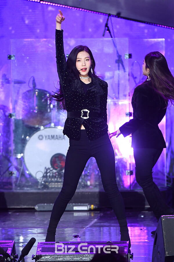 [레드벨벳] 오늘자 조이.jpg | 인스티즈