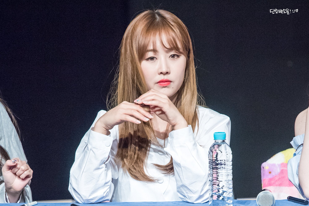 [러블리즈] 휴일이라 그런지 일이 별로 없어서 베이비소울 | 인스티즈