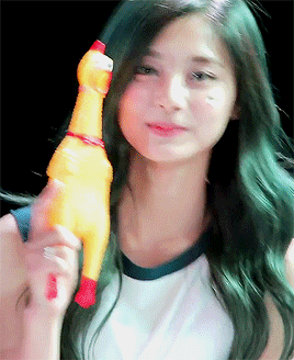  비주얼 미쳤었던 매생이 쯔위.gif | 인스티즈