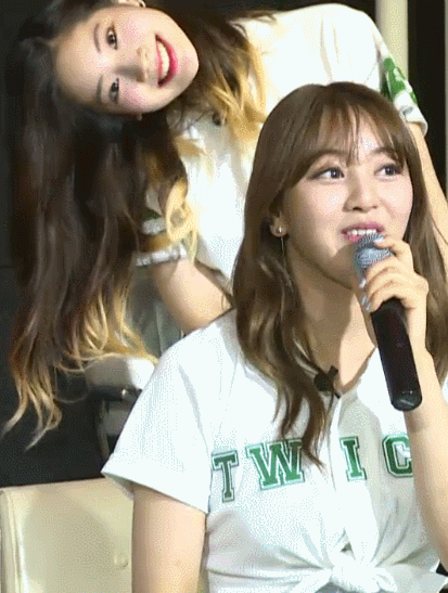 트와이스 다현의 재밌는 습관들 .gif | 인스티즈
