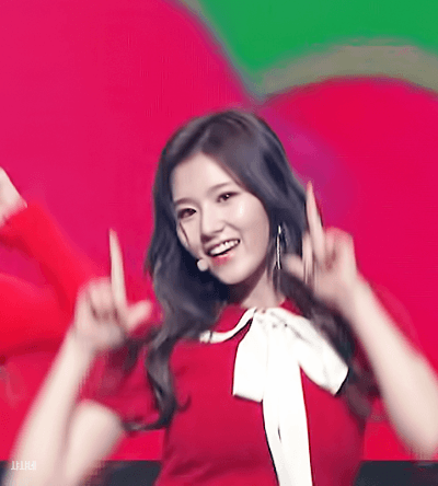 머리 정리하는 프로 아이돌 사나 | 인스티즈