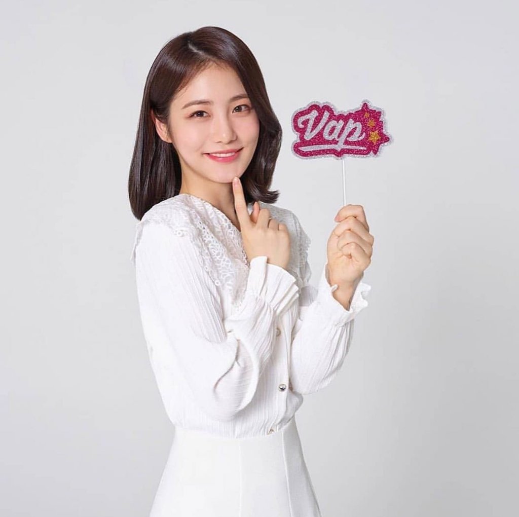 코에 쇼콜라 있는 신예은~♥ | 인스티즈