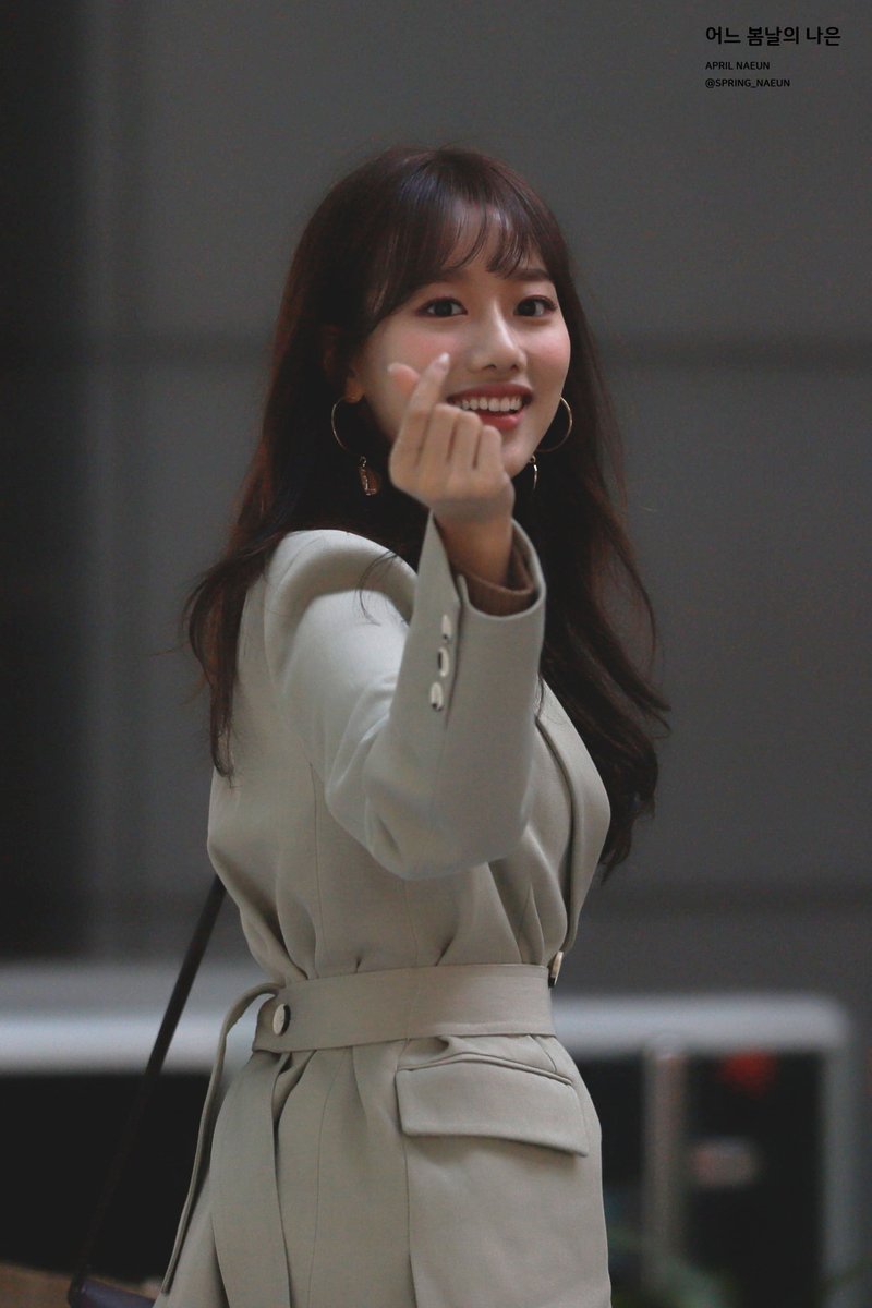 상큼하게 이쁜 에이프릴 이나은.jpgif | 인스티즈