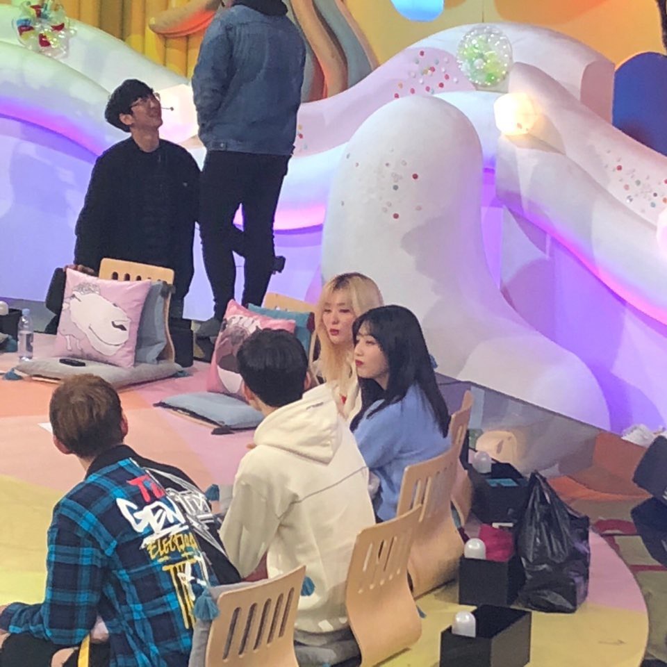 페이커 안녕하세요 촬영중 ㄷㄷㄷㄷ | 인스티즈