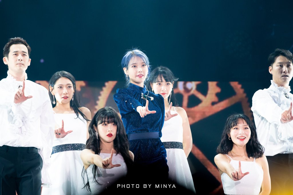 어제 인천콘 아이유.jpg | 인스티즈