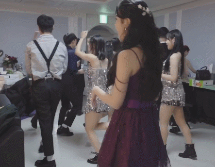 아이유 어깨 모음.jpgif | 인스티즈